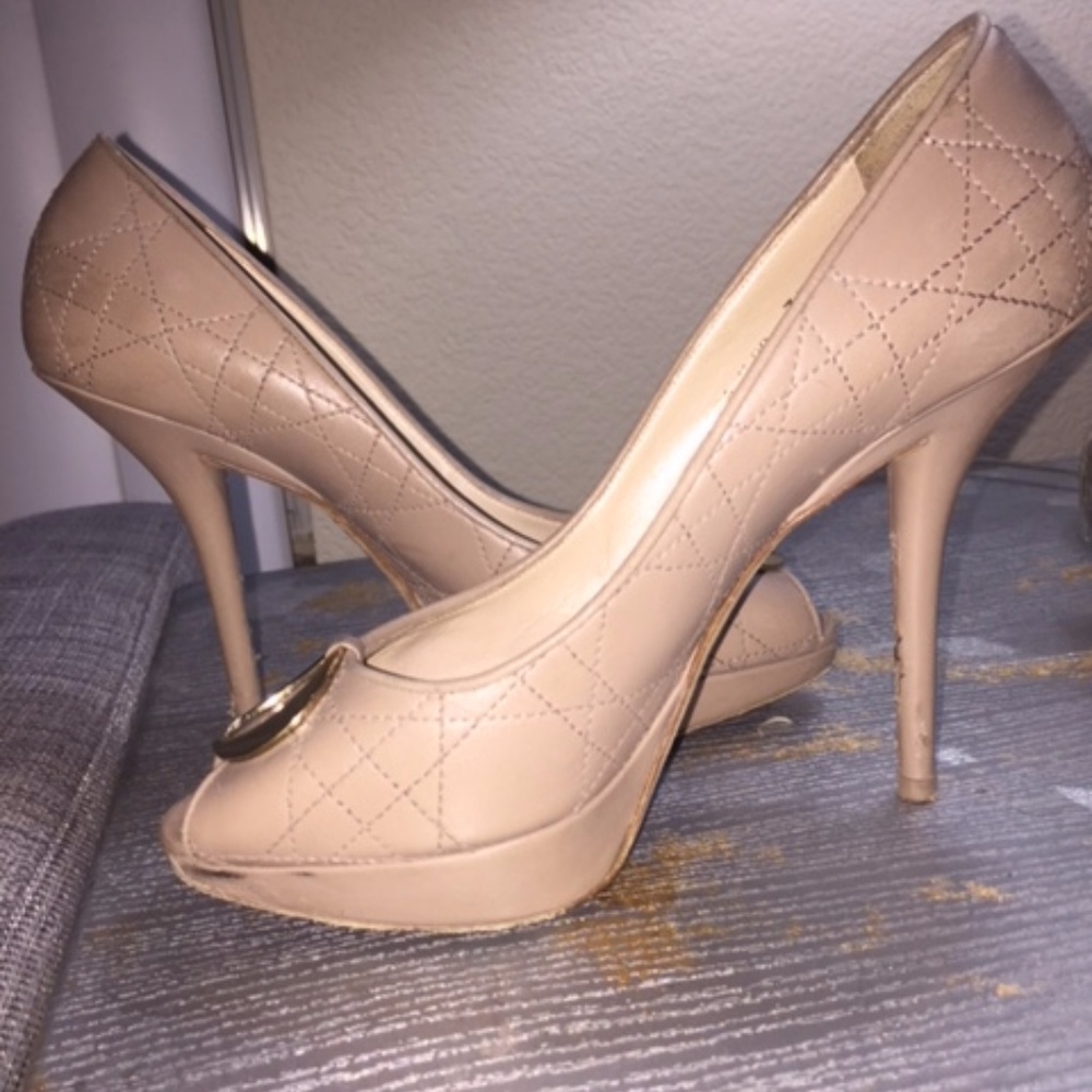CHRISTIAN DIOR Nude Quilted Leather Peep Toe